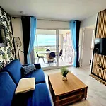 Superbe Avec Vue Au Mole Appartamento
